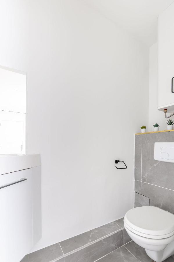 Hsh Cosy Appartement La Chapelle Paris Exterior photo
